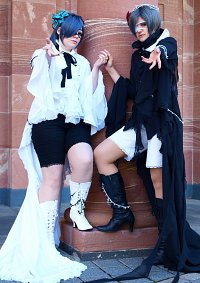 Cosplay-Cover: Ciel Phantomhive [negative]