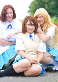 Cosplay-Cover: Tsumugi Kotobuki [Sommeruniform]