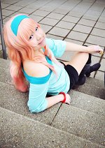 Cosplay-Cover: Sheryl Nome [Star Date]