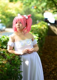 Cosplay-Cover: Prinzessin "Kleine Lady"