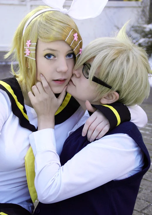 Cosplay-Cover: Rin Kagamine/Fanart