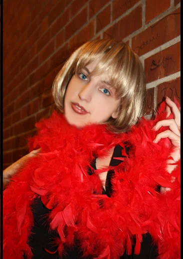 Cosplay-Cover: Victoria Cindry - Lebend Vers. - Diva