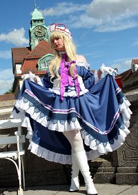 Cosplay-Cover: Yukari Yakumo