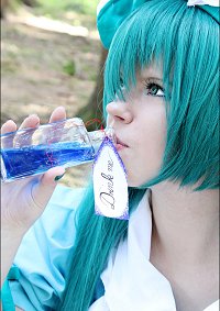 Cosplay-Cover: Hatsune Miku 「 Alice in Musicland 」