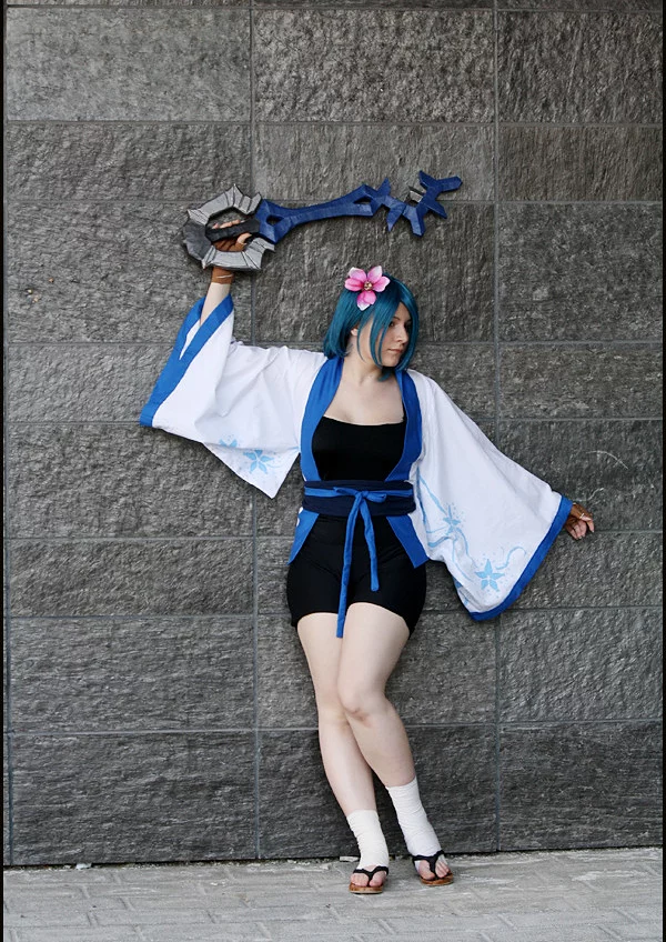 Cosplay-Cover: Aqua [Land of Dragons]