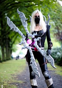 Cosplay-Cover: Nightblade Irelia