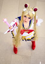 Cosplay-Cover: Super Sailor Moon