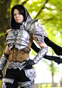 Cosplay-Cover: Demon Hunter - female ver. 3