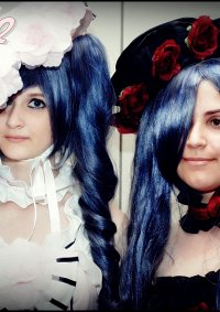 Cosplay-Cover: Ciel Dark Ballgown