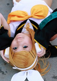 Cosplay-Cover: Kagamine Rin [Basic]