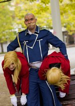 Cosplay-Cover: Alex Louis Armstrong