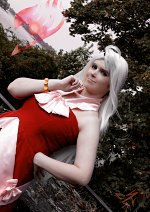 Cosplay-Cover: Mirajane Strauss [Basic]