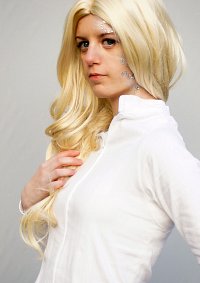 Cosplay-Cover: Emma Frost  [First Class]