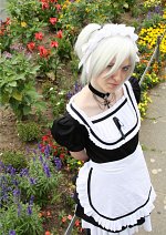 Cosplay-Cover: white hair maid