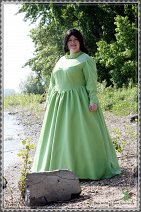 Cosplay-Cover: Nadeshiko Kinomo (Green Dress)