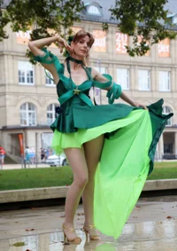 Cosplay-Cover: Sailor Jupiter (Zwischenverwandlung Prinzessinenkl