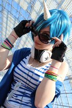 Cosplay-Cover: Vinyl Scratch/DJ-Pon3