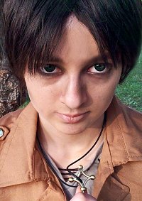 Cosplay-Cover: Eren Jaeger