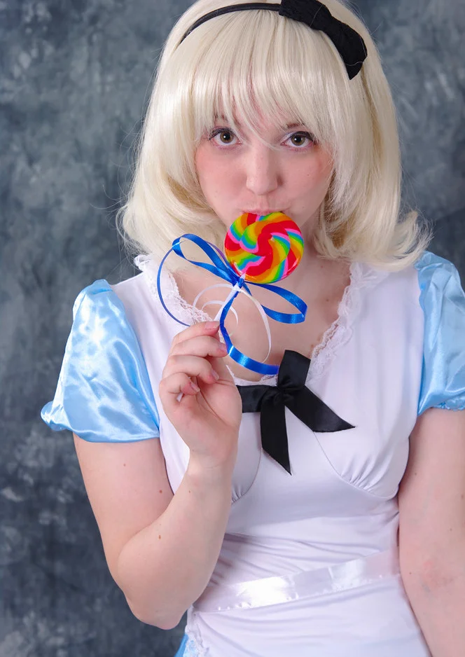 Cosplay-Cover: Alice im Wunderland
