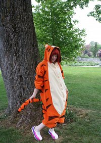Cosplay-Cover: Kairi went to the Hundred Acre Wood Tigger
