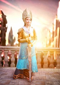 Cosplay-Cover: Frigga (Marvel Avengers Academy Mobile Game)