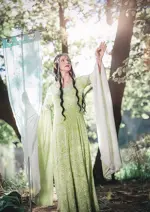 Cosplay-Cover: Arwen (Coronation Dress)