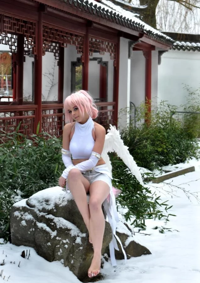 Cosplay-Cover: Anya Alstreim [Artbook Version]