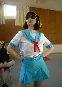 Cosplay-Cover: Haruhi Suzumiya [Sommer-Uniform]