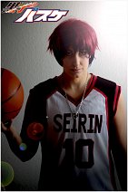 Cosplay-Cover: Kagami Taiga [Seirin Trikot]