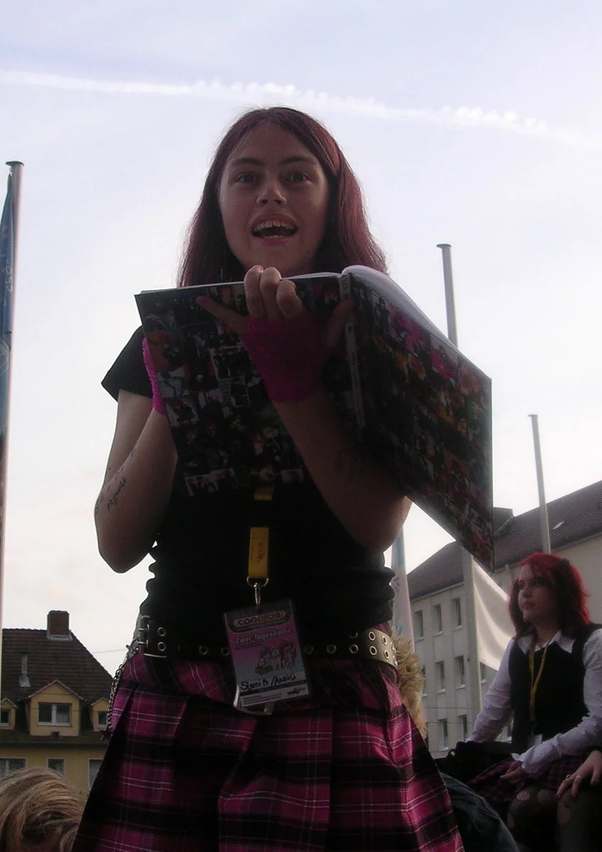 Cosplay-Cover: nichi~i