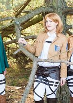 Cosplay-Cover: Petra Ral SnK