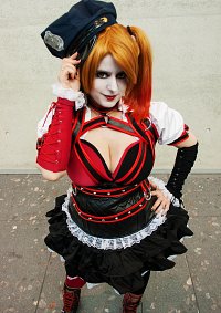 Cosplay-Cover: Harley Quinn [Arkham Knight]
