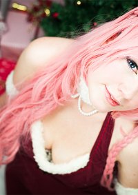 Cosplay-Cover: Luka Megurine ~ Christmas Special