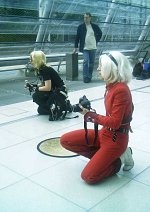 Cosplay-Cover: Tussi mit Digicam XD