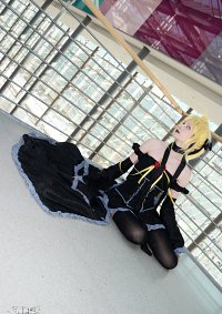 Cosplay-Cover: Len (Imitation Black)