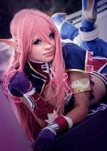 Cosplay-Cover: Myuria Tionysus