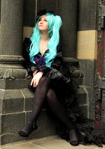 Cosplay-Cover: Miku Hatsune (Sandplay of the Singing Dragon)