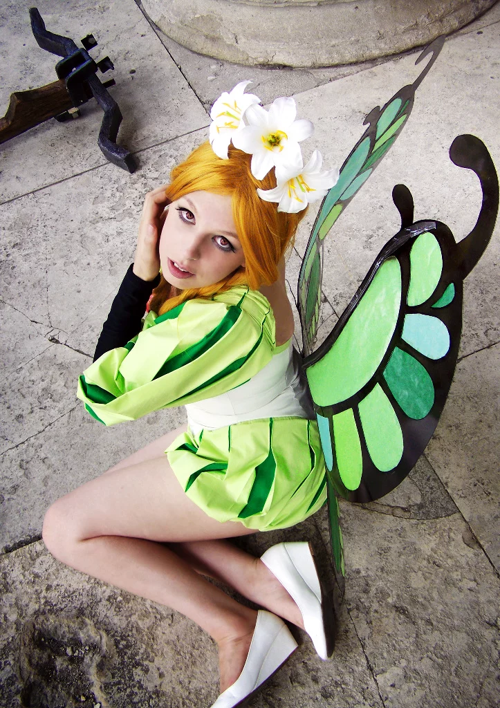 Cosplay-Cover: Mercedes
