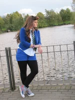 Cosplay-Cover: The Tenth Doctor [ Fem! Blue Suit ]