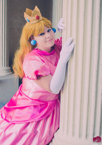 Cosplay-Cover: Prinzessin Peach