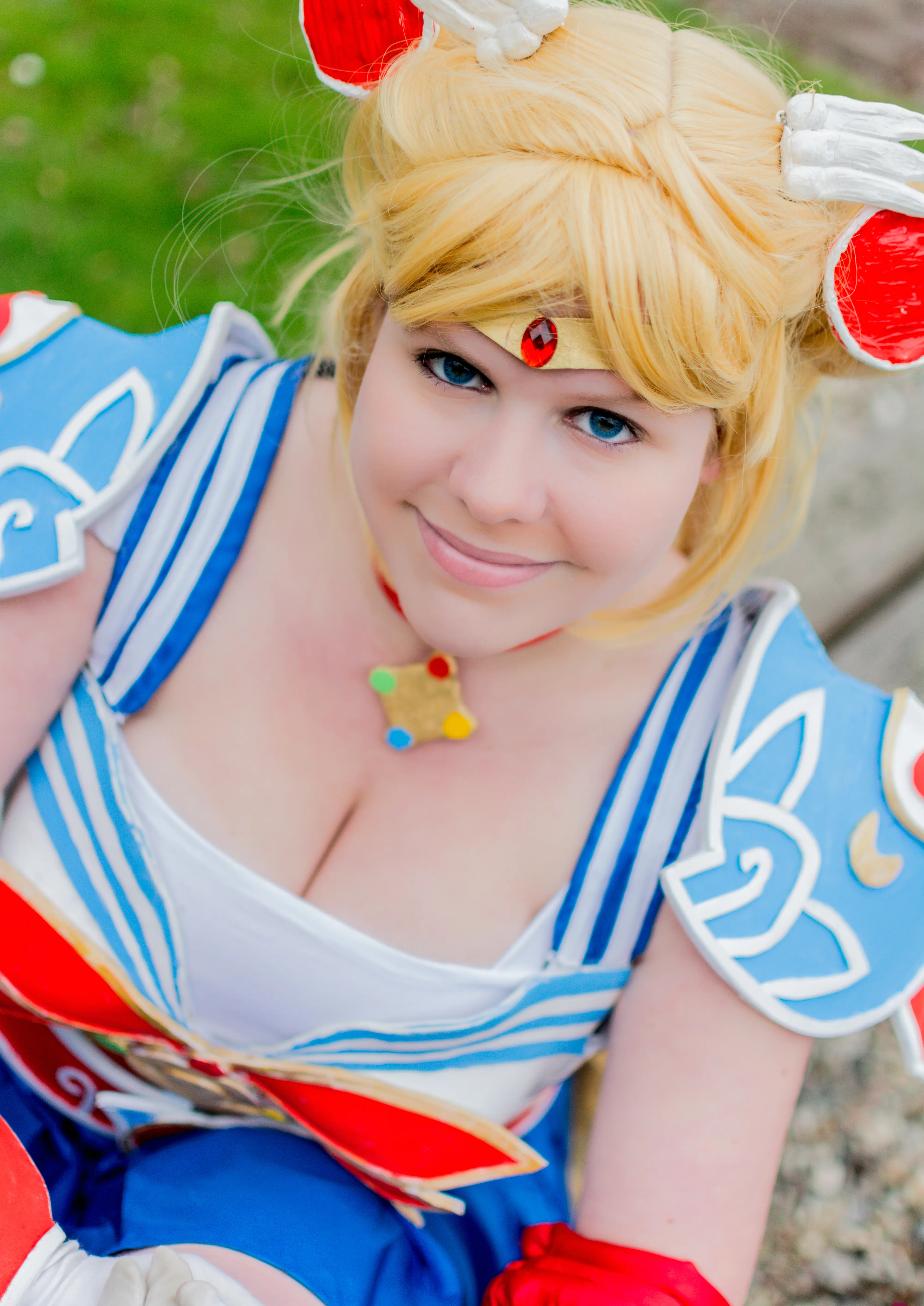 Cosplay-Cover: Sailor Moon [Armor]
