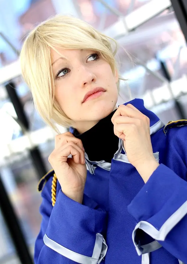 Cosplay-Cover: Riza Hawkeye