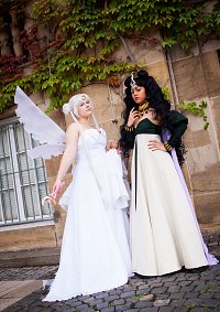 Cosplay-Cover: Mondkönigin Serenity