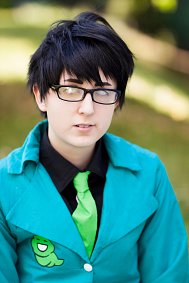 Cosplay-Cover: John Egbert ● Wise Guy suit