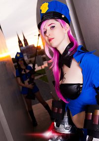 Cosplay-Cover: [Officer] Vi