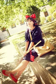 Cosplay-Cover: Kiki 『Standard Dress』
