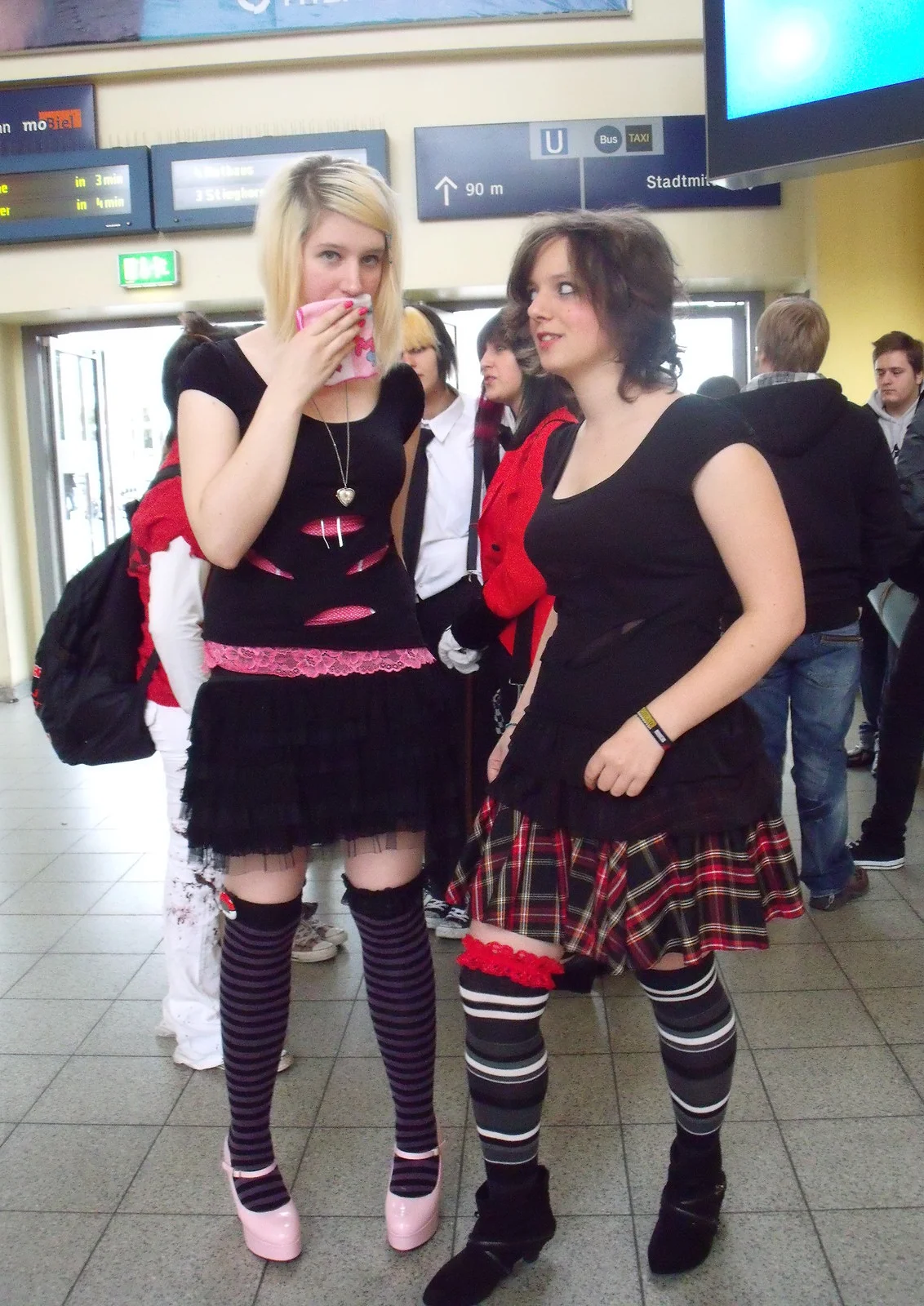 Cosplay-Cover: Bielefeld - HBF
