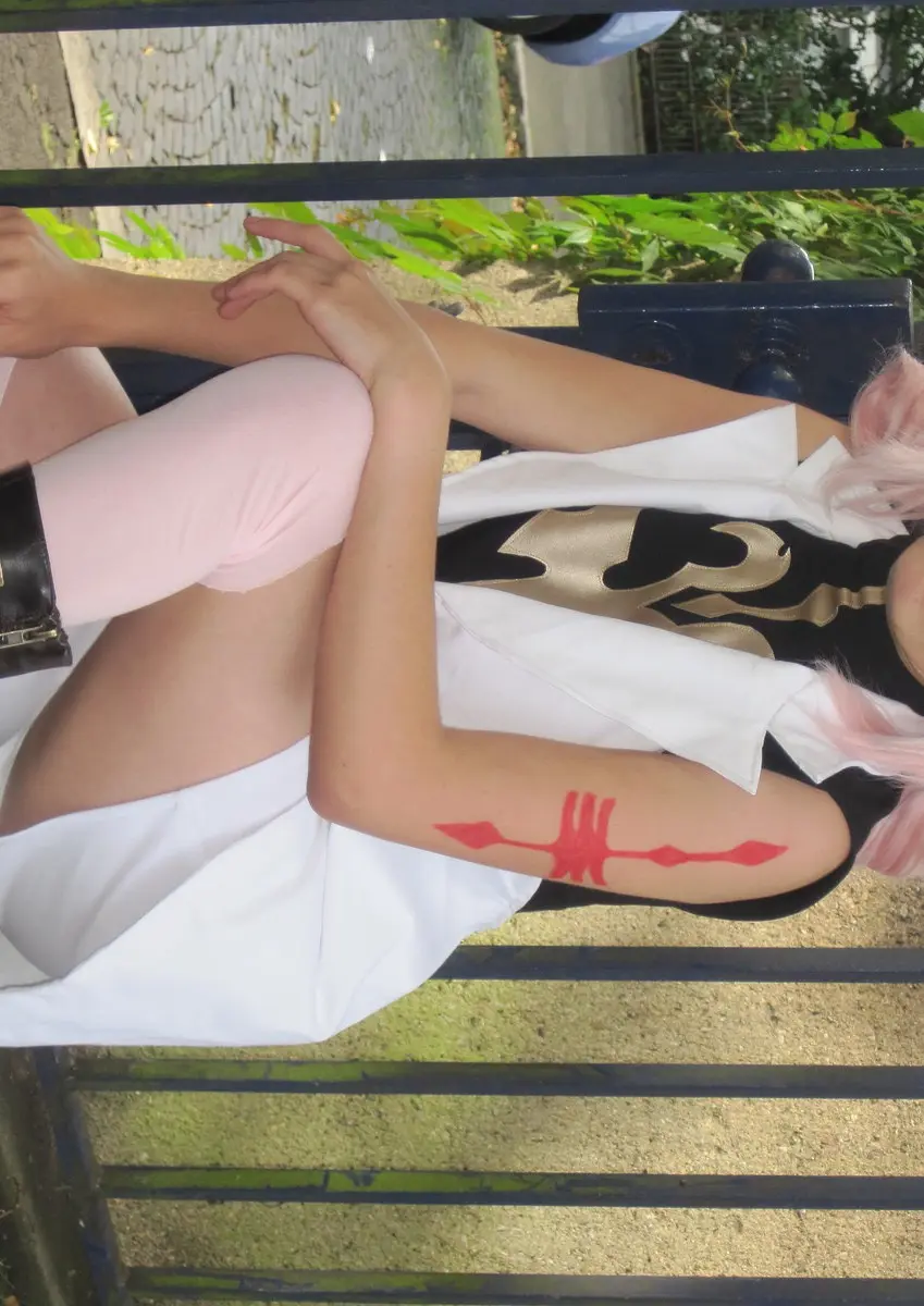 Cosplay-Cover: Anya Alstreim (Knight of Six)