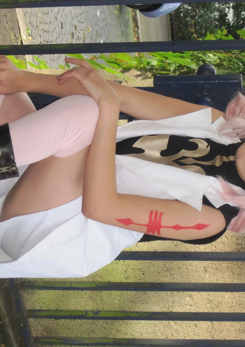 Cosplay-Cover: Anya Alstreim (Knight of Six)
