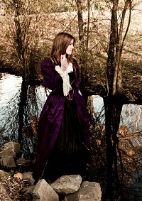 Cosplay-Cover: Elizabeth Swann (Purple Dress)